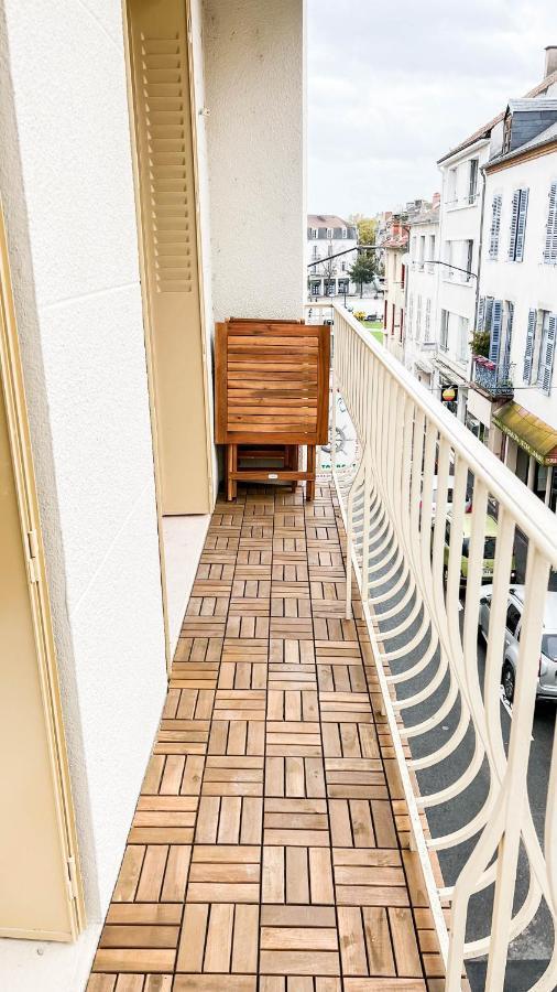 Appartement 4 Etoiles En Centre Ville De Vichy - Le Basile Kültér fotó