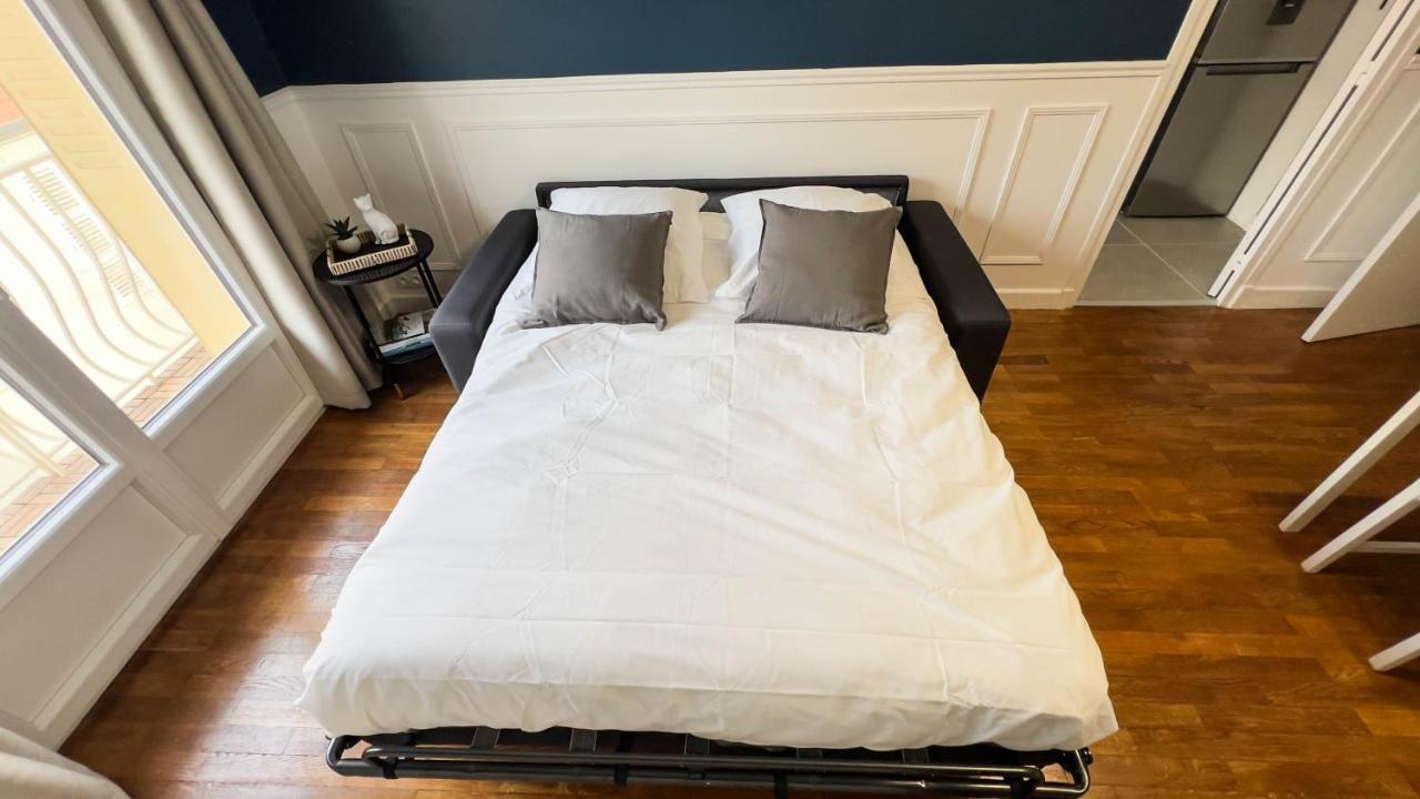 Appartement 4 Etoiles En Centre Ville De Vichy - Le Basile Kültér fotó